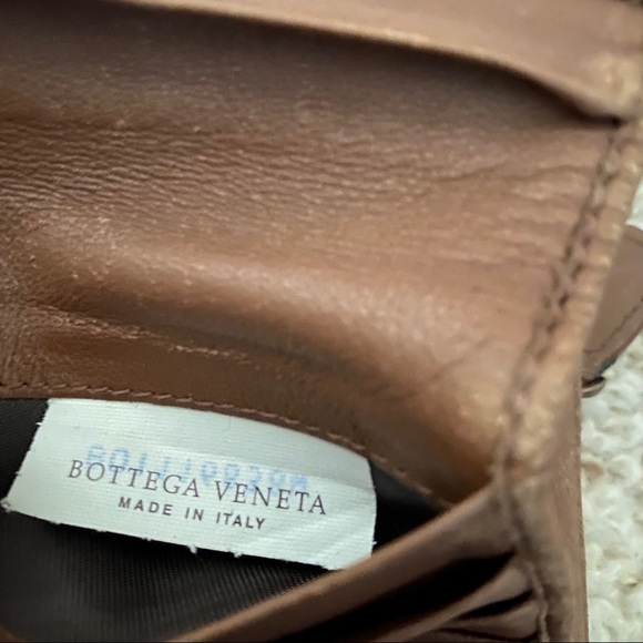 Bottega Veneta Intrecciato French Bi-Fold Wallet - Picture 5 of 6